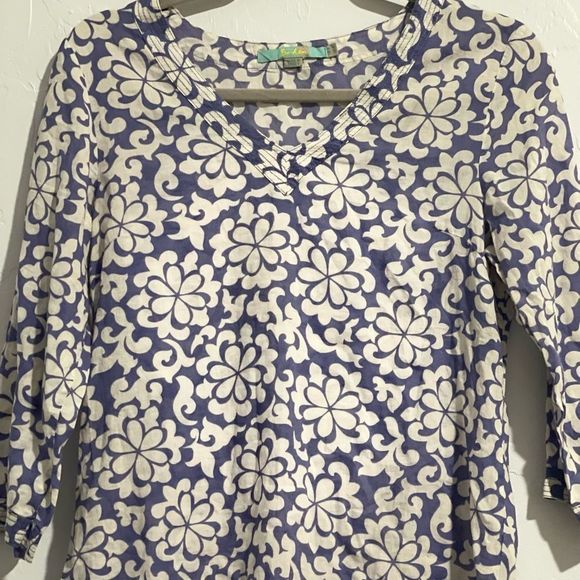 Boden Tops - Boden top light purple flower print size 4